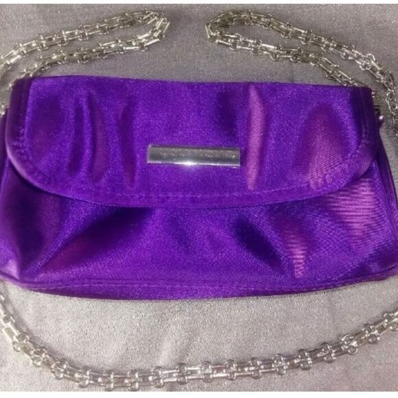 YOUNLOVE Purple Small Makeup Bag Purse Long Strap Clutch Pocketbook 8 x 5 in - Picture 1 of 6